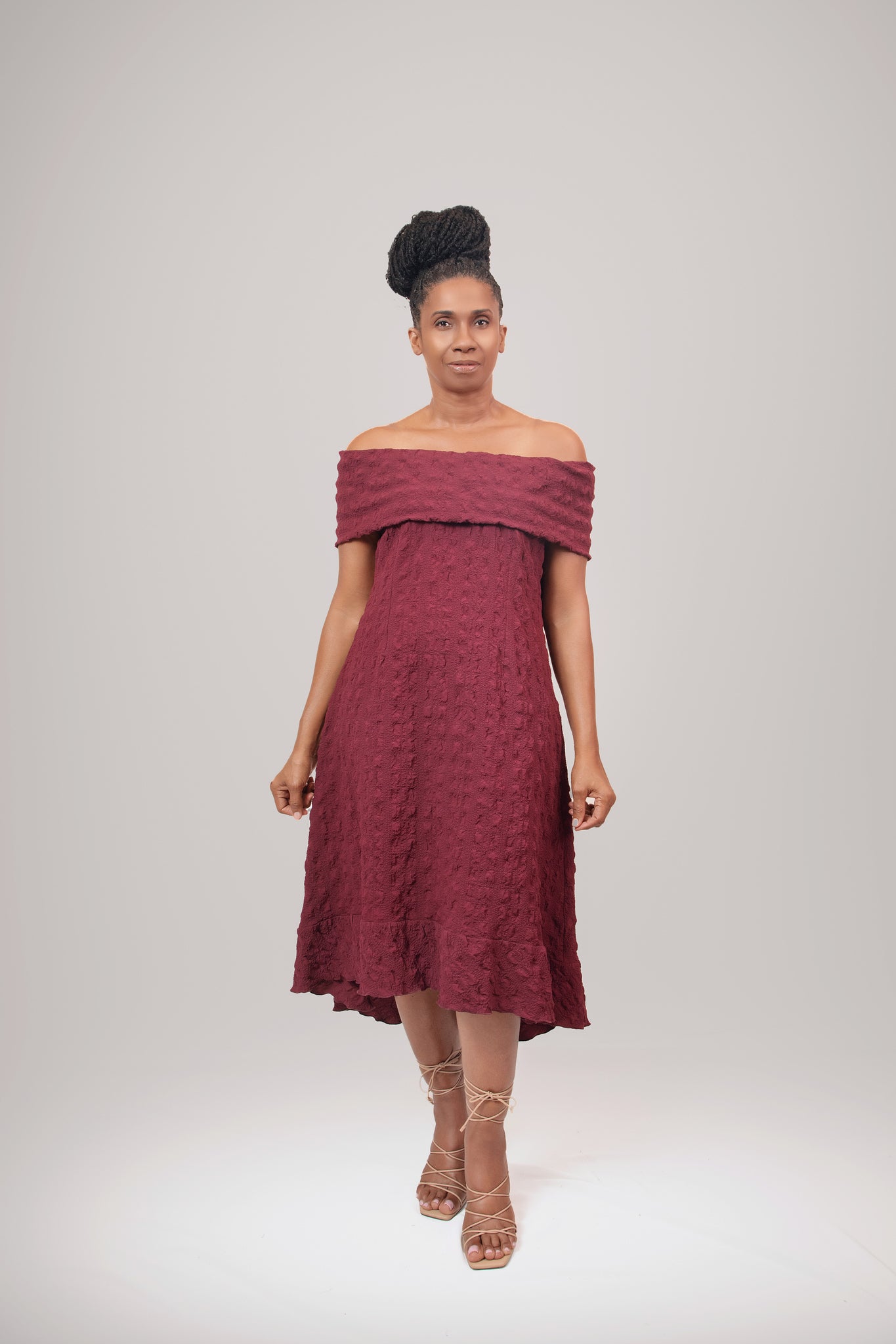 Band shoulder with 1 layered hem dress